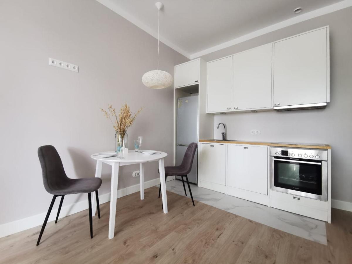 Tolstoi Scandinavian 1 Bedroom Apartment + Free Parking Tartu Kültér fotó